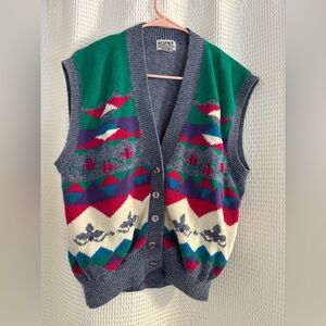 Vintage colorful sweater vest